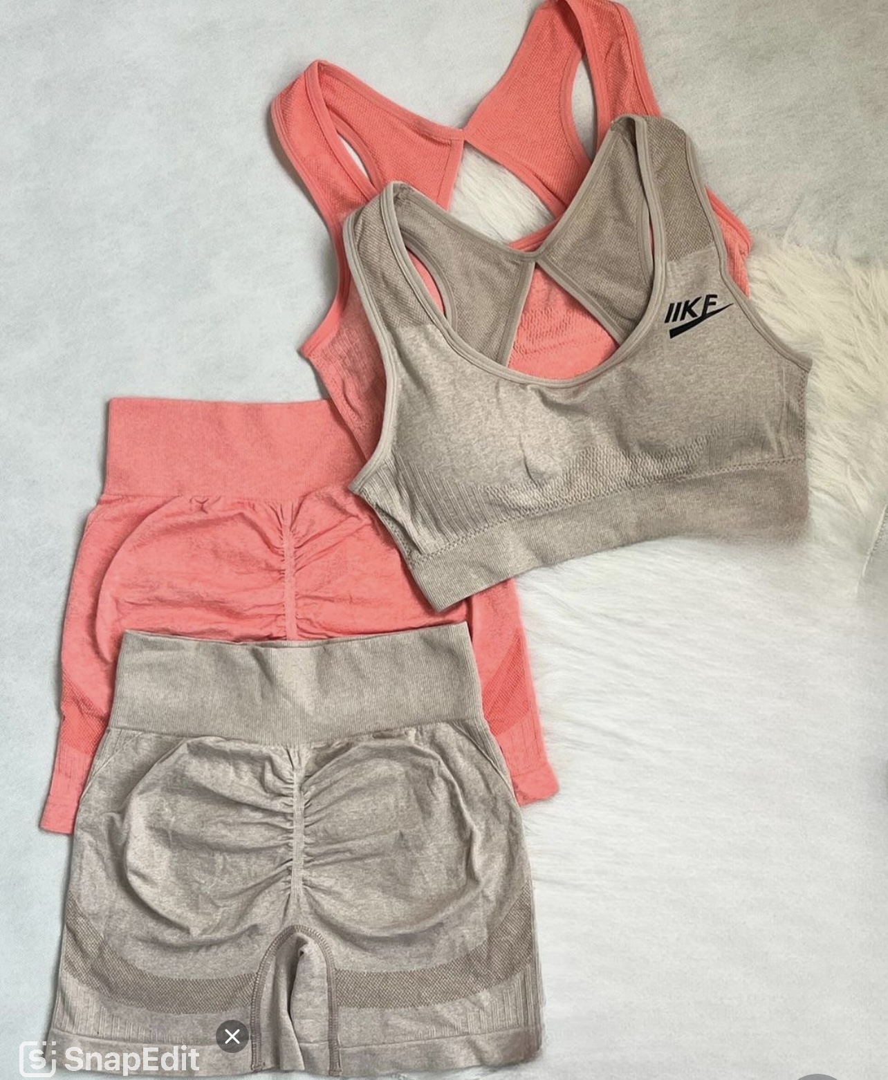 ست نیمتنه و شلوارک زنانه Nike کد ۰۵۳۱