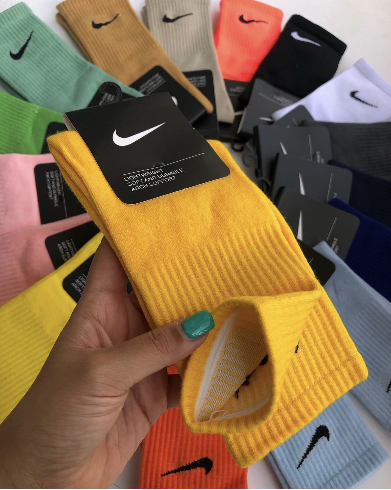 جوراب ساقدار اسپرت مدل نایک Nike رنگی فول نخ پنبه کد 0326
