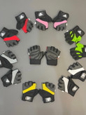 دستکش ورزشی زنانه مدل دو رنگ چسبی ادیداس کد 0337 Adidas